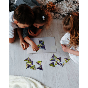 LES TRIANGLES DES NOMBRES